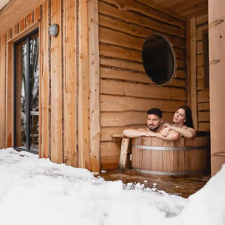 La Cabane Ofuro Lodge *
